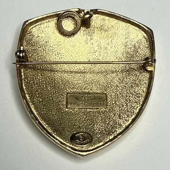 Hattie Carnegie Gold Tone Coat of Arms Brooch/Pendant Crowns Fleur de Lis Rare - Picture 3 of 4